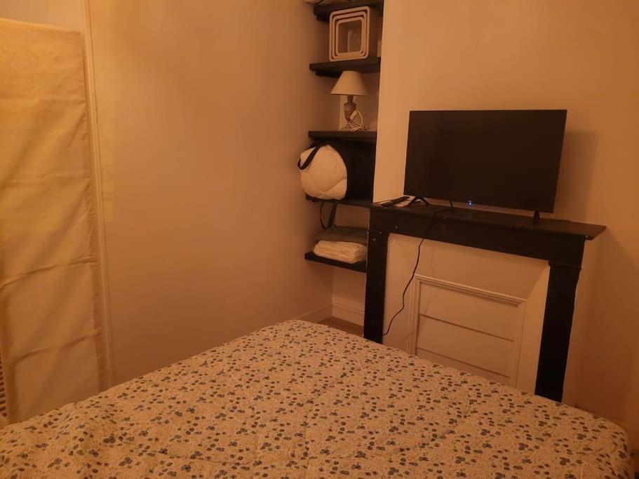 Charmant Appartement Pres De Montmartre Paris Exterior foto